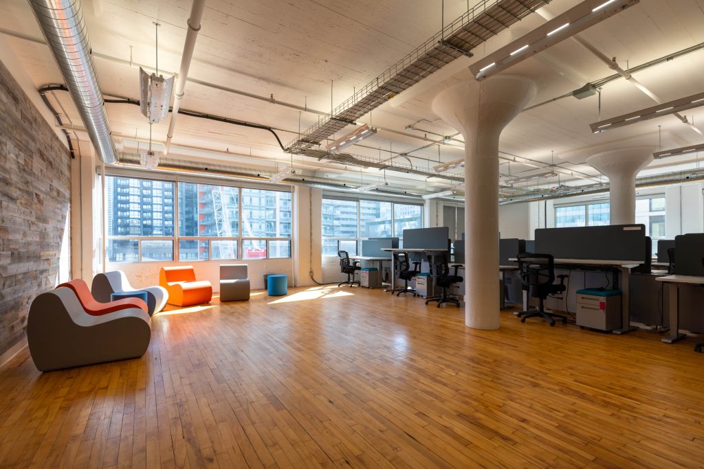 The Commodore Building — photo 6